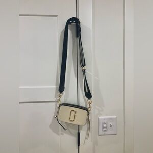 Marc Jacob’s Snapshot Bag AUTHENTIC